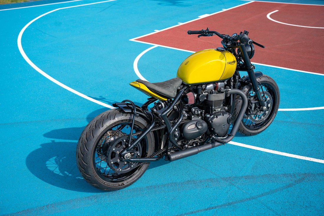 Motorcycle in Chauvigny, France 1 - 17683364