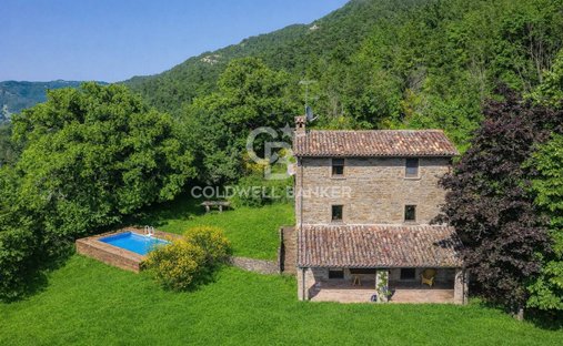 Maison à Borgo Pace, Marches, Italie 1