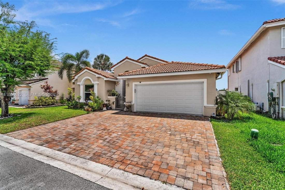 House in Hollywood, Florida, United States 3 - 17686886