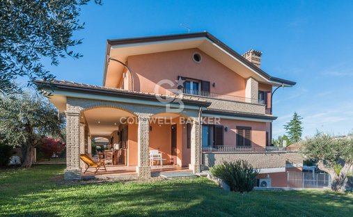 Villa in Montescudo-Monte Colombo, Emilia-Romagna, Italien 1