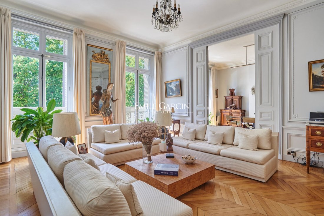 Apartment in Chaillot, Paris 16e Arrondissement, Paris 3 - 17687825
