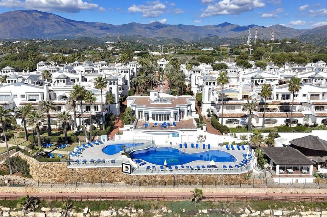 Apartment in Estepona, Andalusia, Spain 2 - 17684579