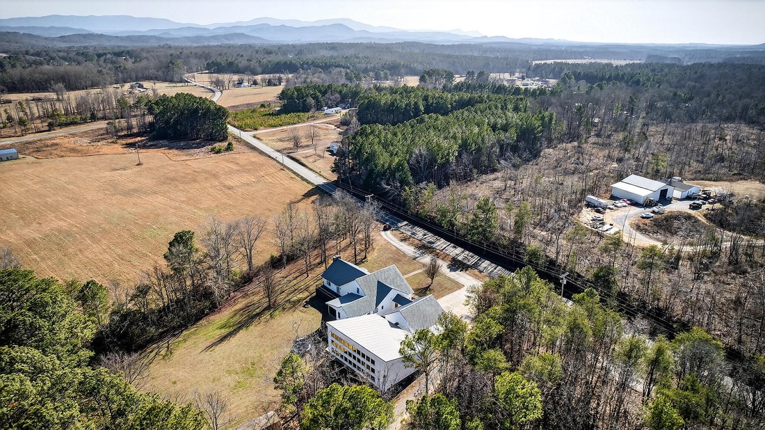 House in Old Fort, Tennessee, United States 3 - 17685456