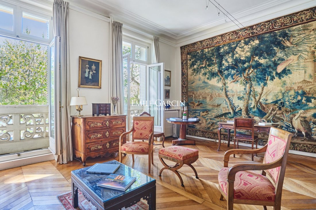 Apartment in Chaillot, Paris 16e Arrondissement, Paris 4 - 17687825