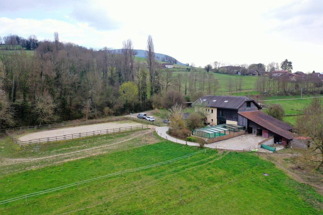 House in Seyssel, Auvergne-Rhône-Alpes, France 1 - 17688928