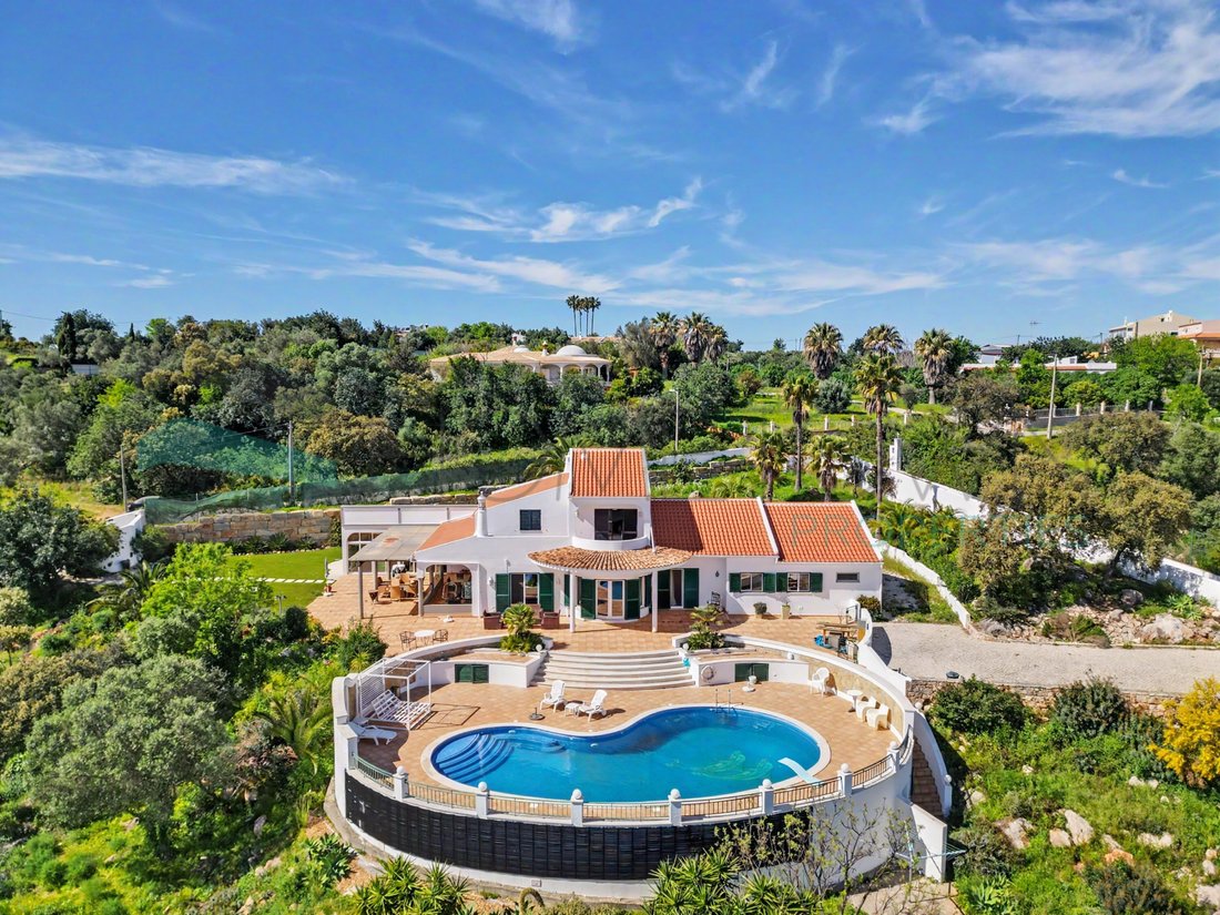 House in Loule (Sao Clemente), Algarve, Portugal 1 - 17684570