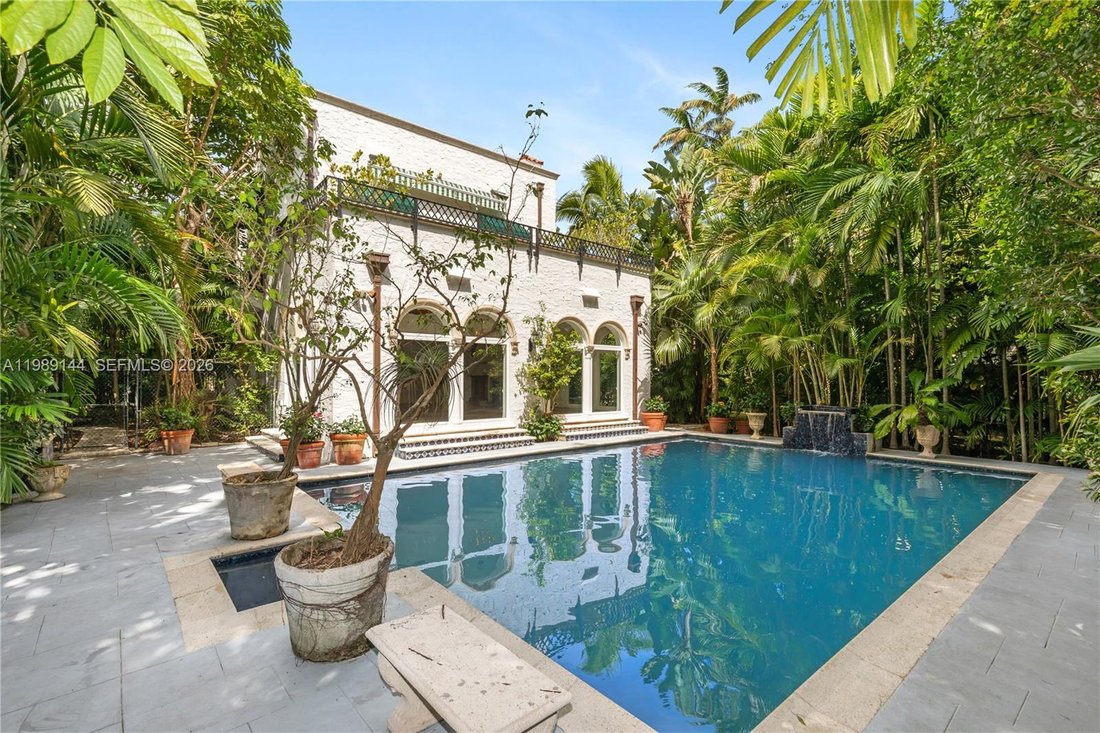 House in Miami, Florida, United States 1 - 17686793