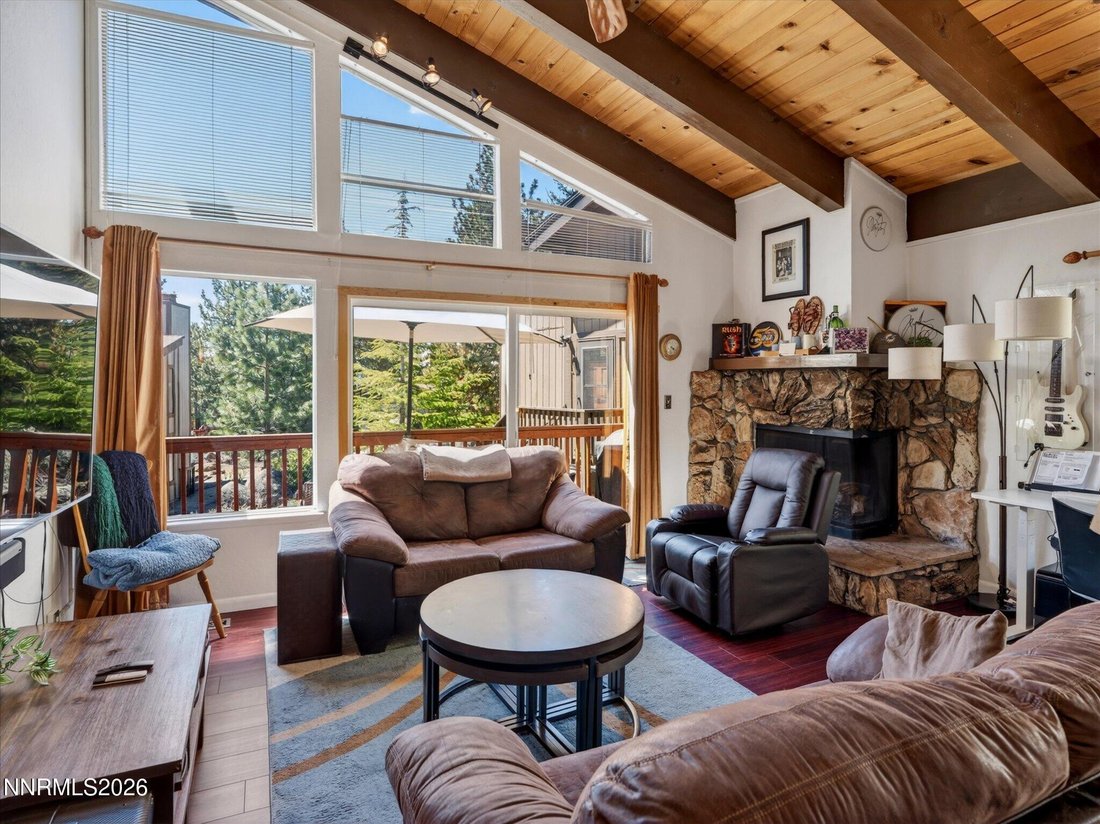 Townhouse in Glenbrook, Nevada, United States 2 - 17687071