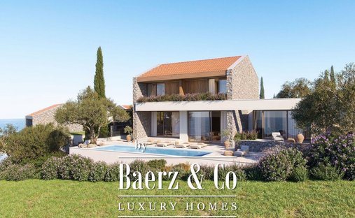Villa in Tivat, Tivat Municipality, Montenegro 1