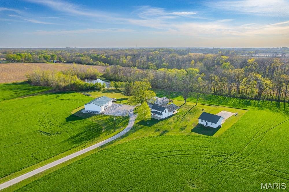 House in Keyesport, Illinois, United States 1 - 17683227