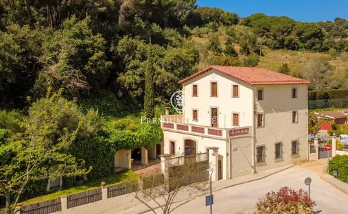 Maison à Arenys de Munt, Catalogne, Espagne 1