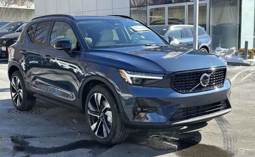 Volvo XC40 in Calverton, NY, United States 1