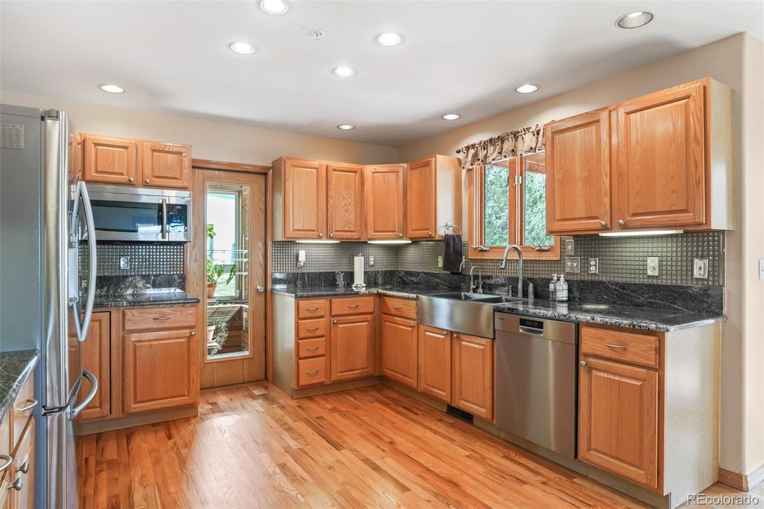 Broomfield, Colorado, United States 5 - 17682769