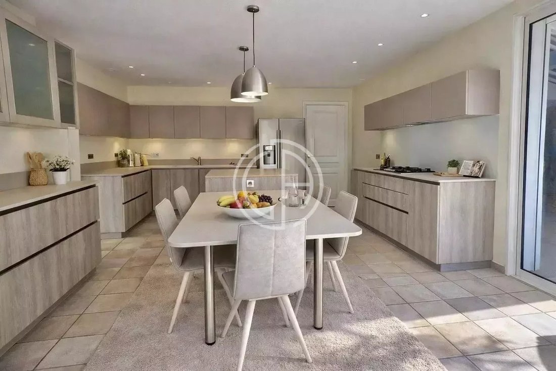 Villa à Mougins, Provence-Alpes-Côte d'Azur, France 4 - 17682815