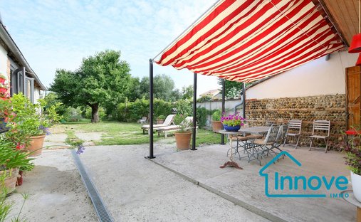 House in Grisolles, Occitania, France 1
