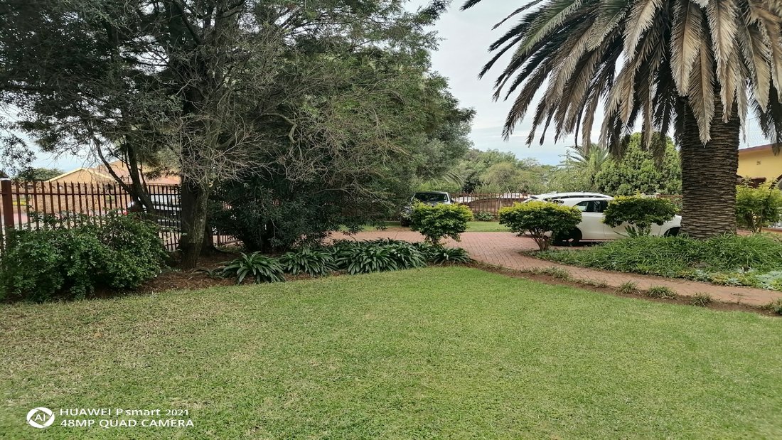House in Bedworth Park, Gauteng, South Africa 4 - 17685031