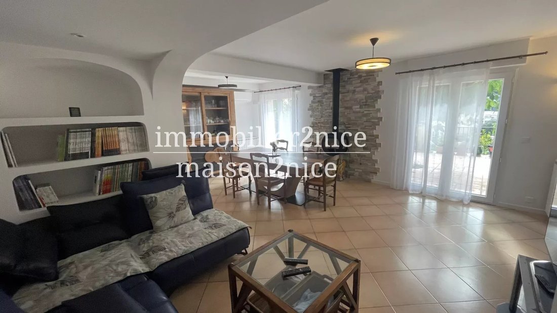 House in Nice, Provence-Alpes-Côte d'Azur, France 2 - 14353527