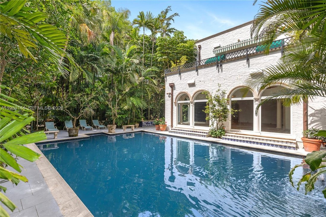 House in Miami, Florida, United States 3 - 17686793