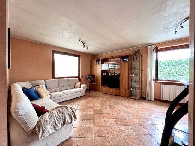 Villa in Albano Sant'Alessandro, Lombardy, Italy 5 - 17683071