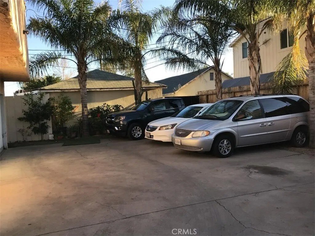 San Fernando, California, United States 3 - 16526129