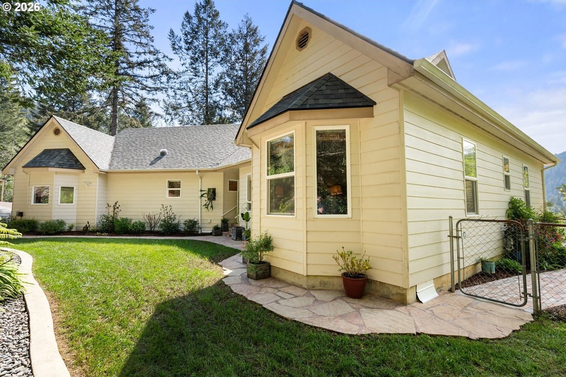 House in Brookings, Oregon, United States 4 - 17685211