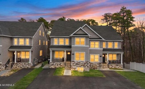 House in Lakewood Township, New Jersey, United States 1