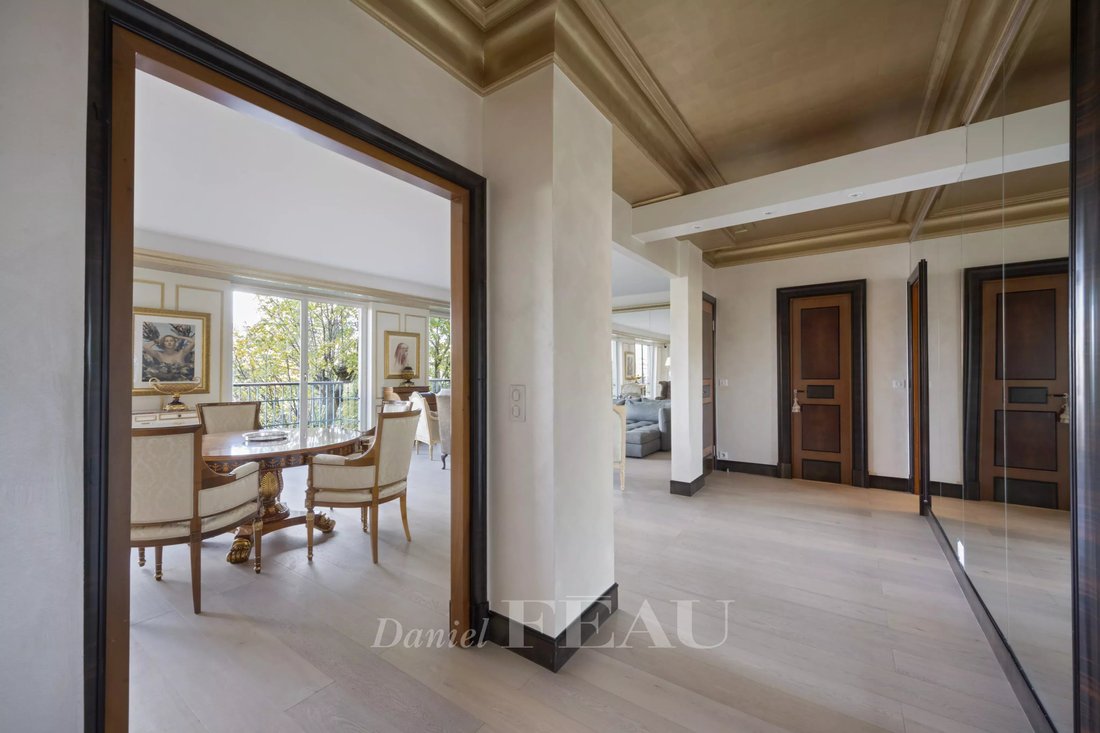 Apartment in Porte Dauphine, Paris 16e Arrondissement, Paris 3 - 17684389