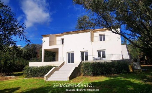 House in Figari, Corsica, France 1