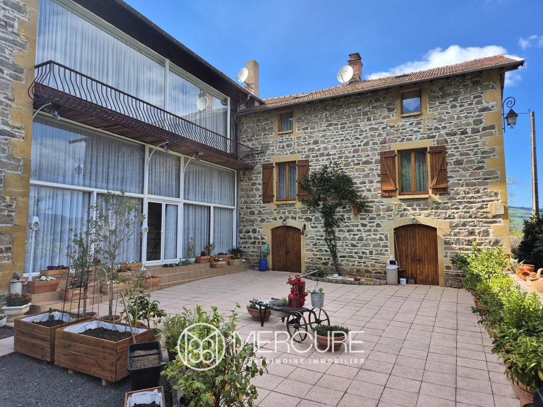 House in Saint-Clement-sur-Valsonne, Auvergne-Rhône-Alpes, France 1 - 16623561