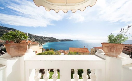 Villa in Cabbe-Saint Roman, Roquebrune-Cap-Martin, France 1