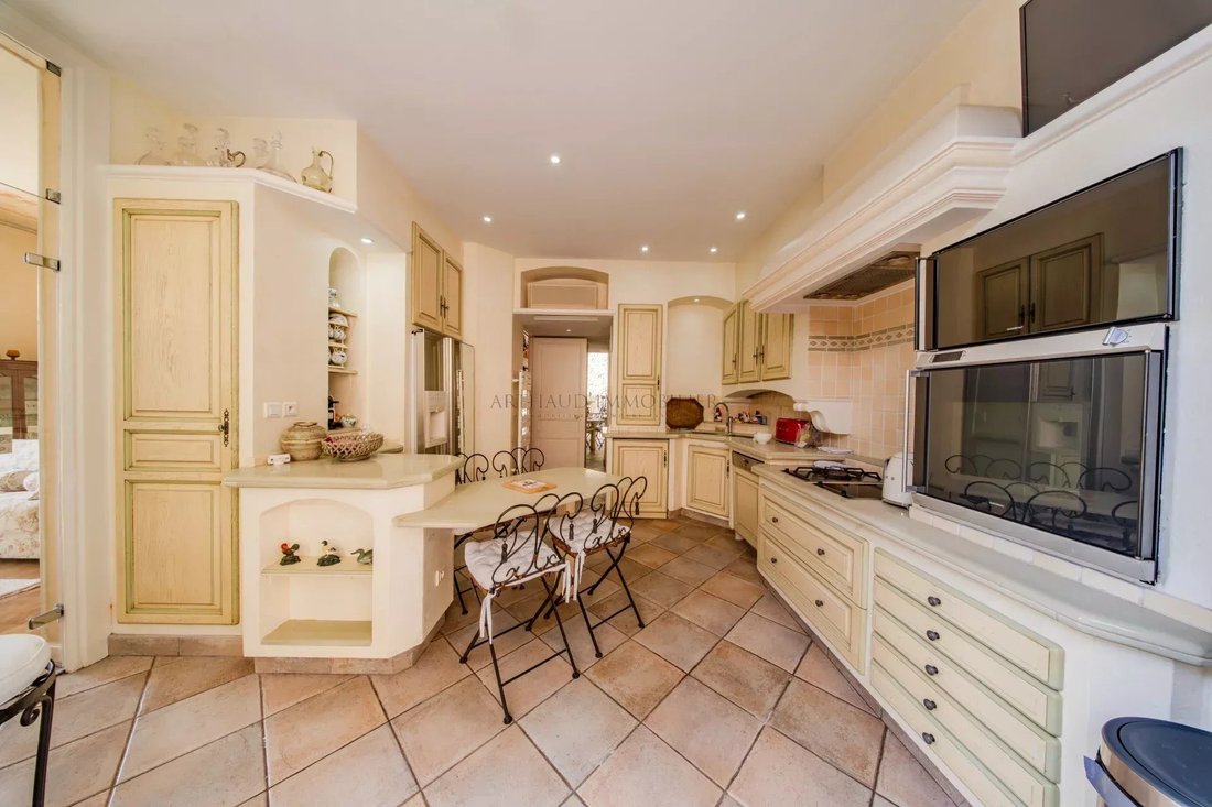 Villa in Cabbe-Saint Roman, Roquebrune-Cap-Martin, France 5 - 17684281