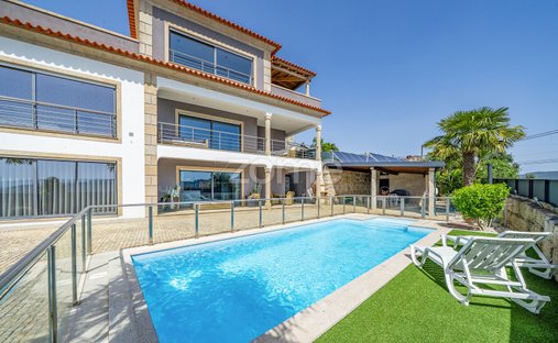 House in Codecoso, Braga, Portugal 1