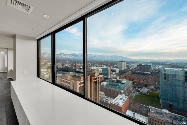 Condo in Salt Lake City, Utah, United States 2 - 17685421