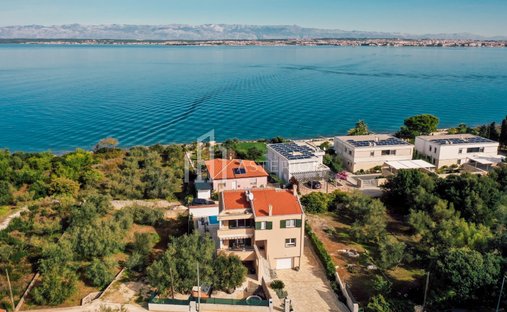 Casa en Sutomišćica, Zadar, Croacia 1