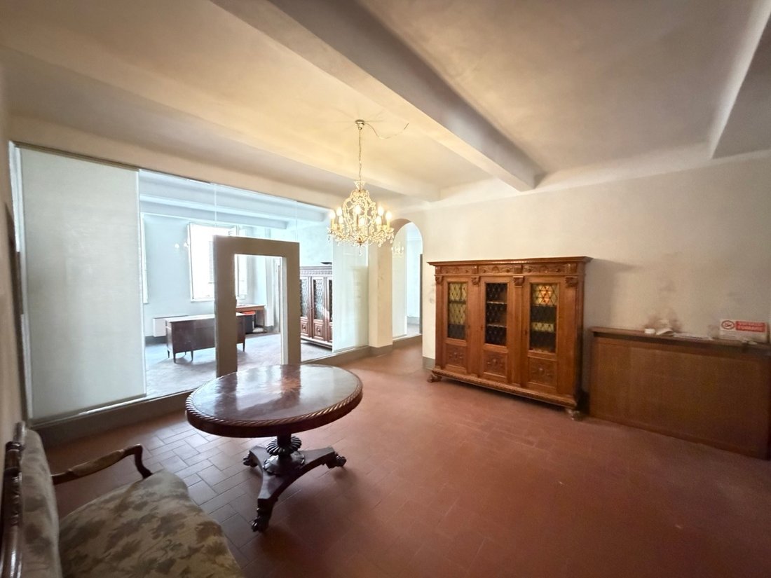 Apartment in Historic Center, Lucca, Tuscany 2 - 17685930