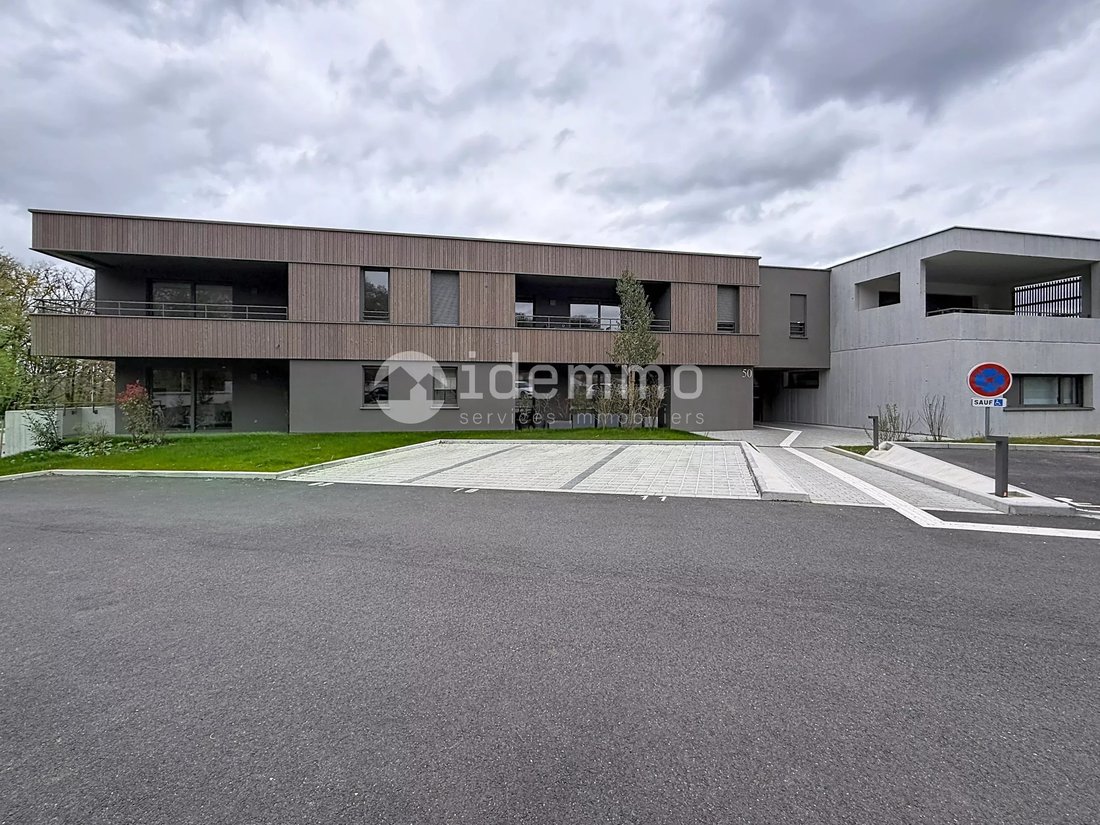 Apartment in Guentrange Tafeld Val-Marie, Thionville, France 1 - 17684385