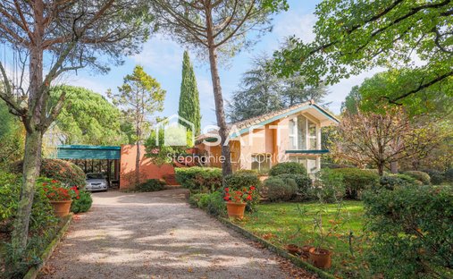 House in Arrondissement of Toulouse, Occitania, France 1