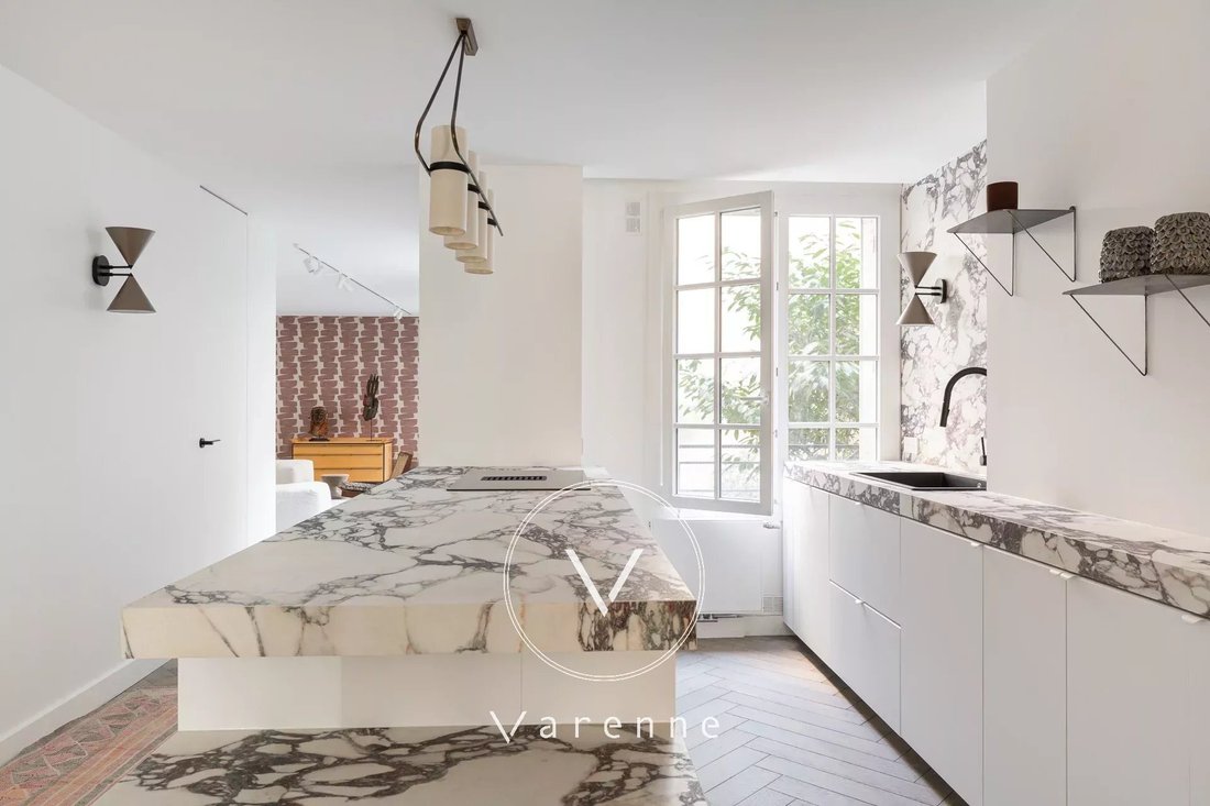 Apartment in Saint Victor, Paris 5e Arrondissement, Paris 4 - 17685601