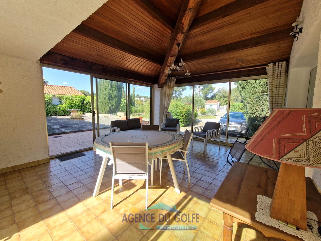 House in Saint-Cyr-sur-Mer, Provence-Alpes-Côte d'Azur, France 5 - 17684035