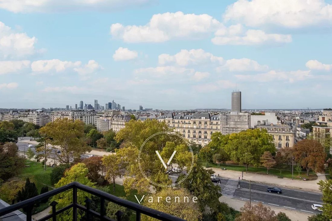 Apartment in Chaillot, Paris 16e Arrondissement, Paris 4 - 17685710