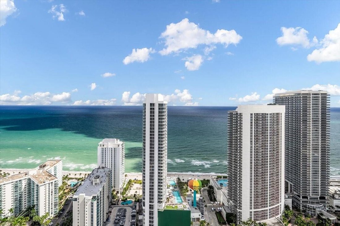 Appartement à Hollywood, Floride, États-Unis 3 - 17682860