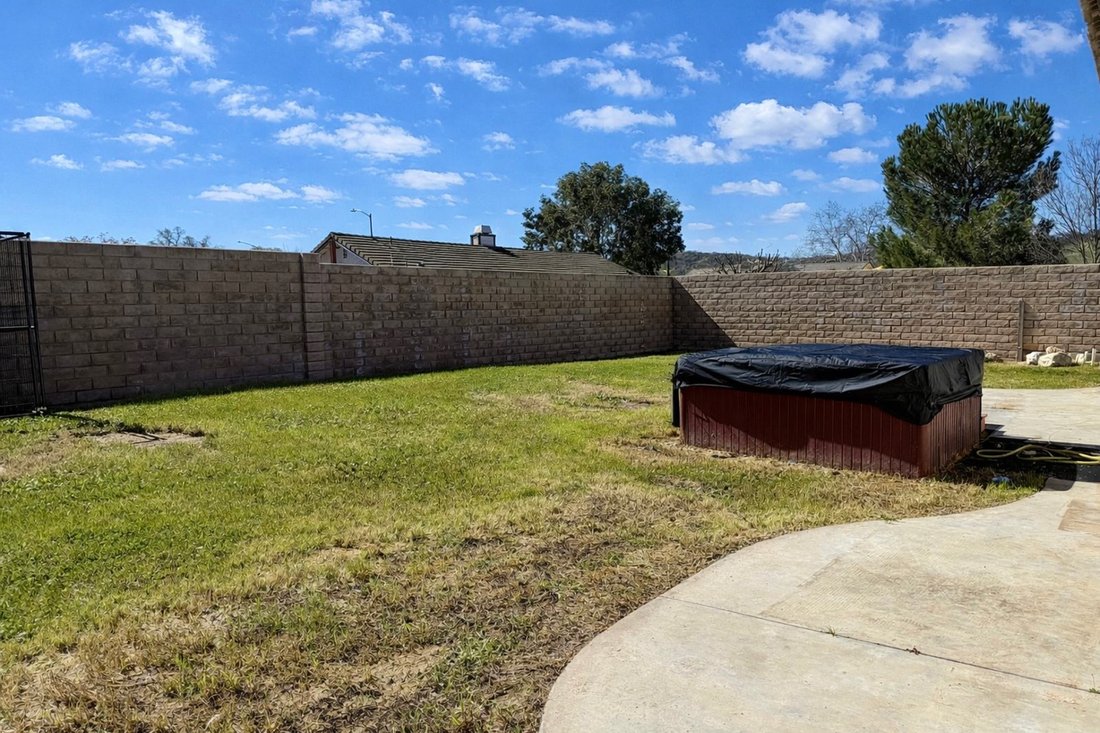 Paso Robles, California, United States 3 - 17688688