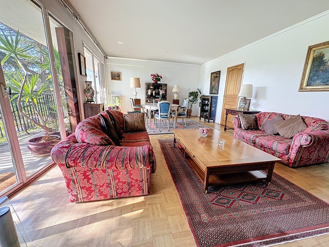 Apartment in Chateau de Vaucresson, Vaucresson, France 1 - 17688886