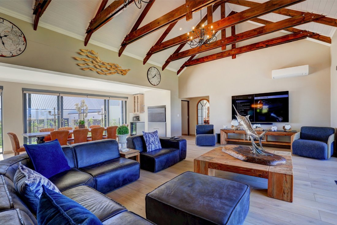 House in Hartenbos, Western Cape, South Africa 3 - 17685747