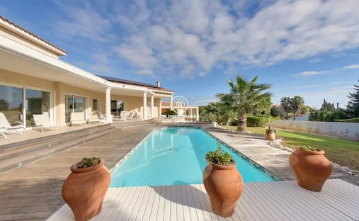 House in Moulin à Vent-Vertefeuille, Perpignan, France 1