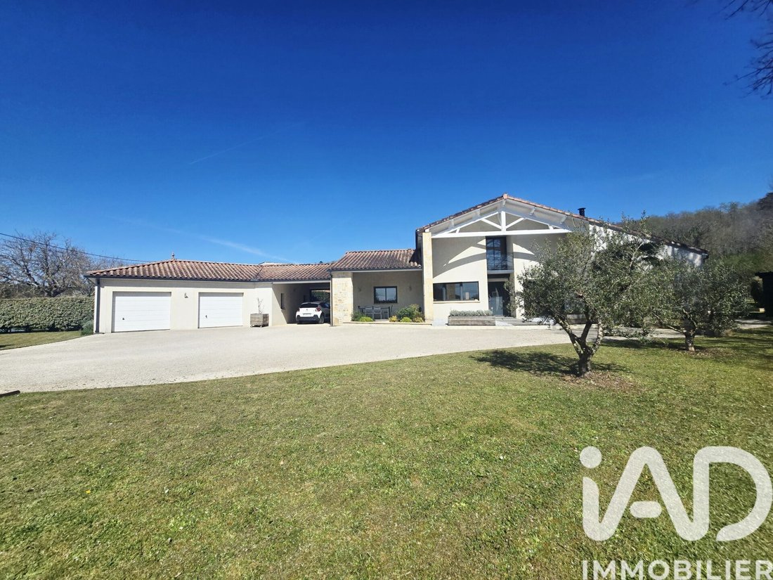 House in Prayssac, Occitania, France 4 - 17370374