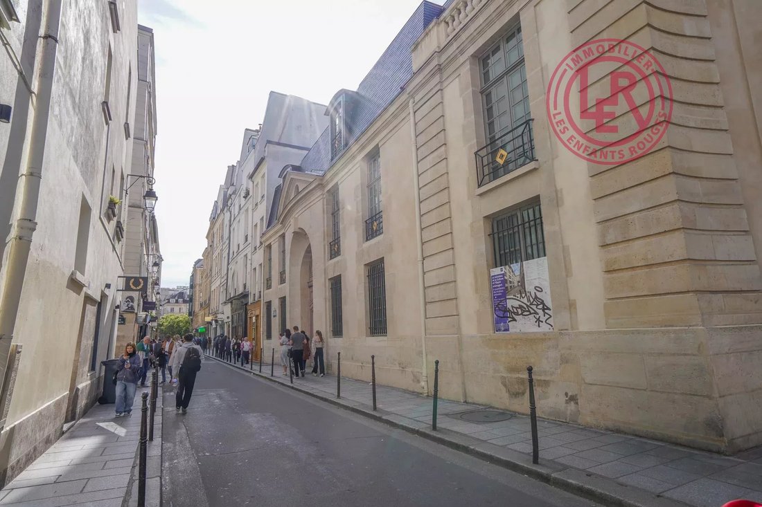 Apartment in Archives, Paris 3e Arrondissement, Paris 2 - 15648380