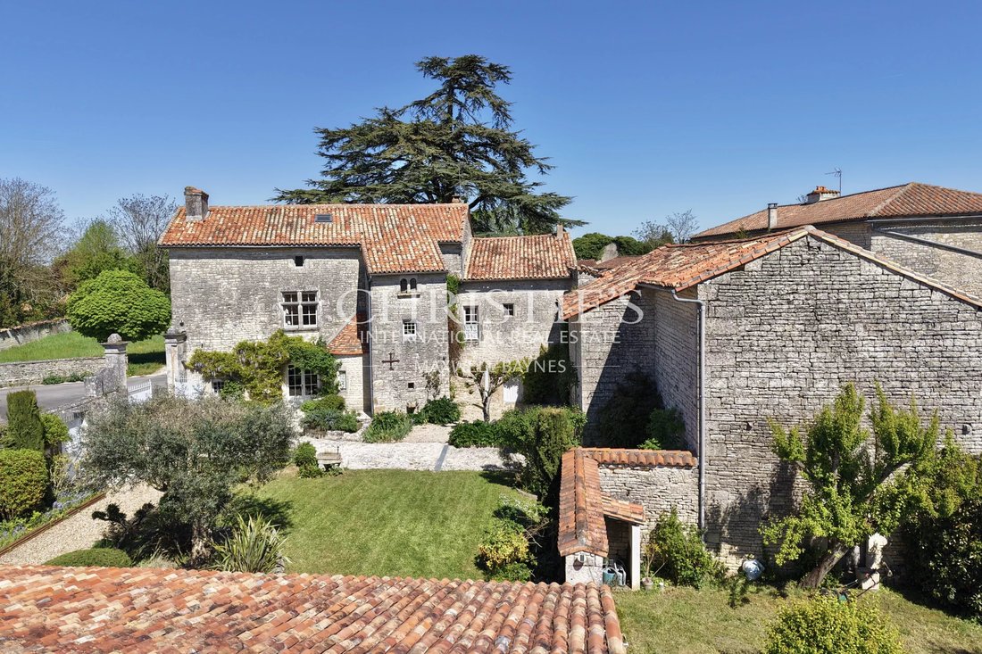House in Tusson, Nouvelle-Aquitaine, France 4 - 13893928