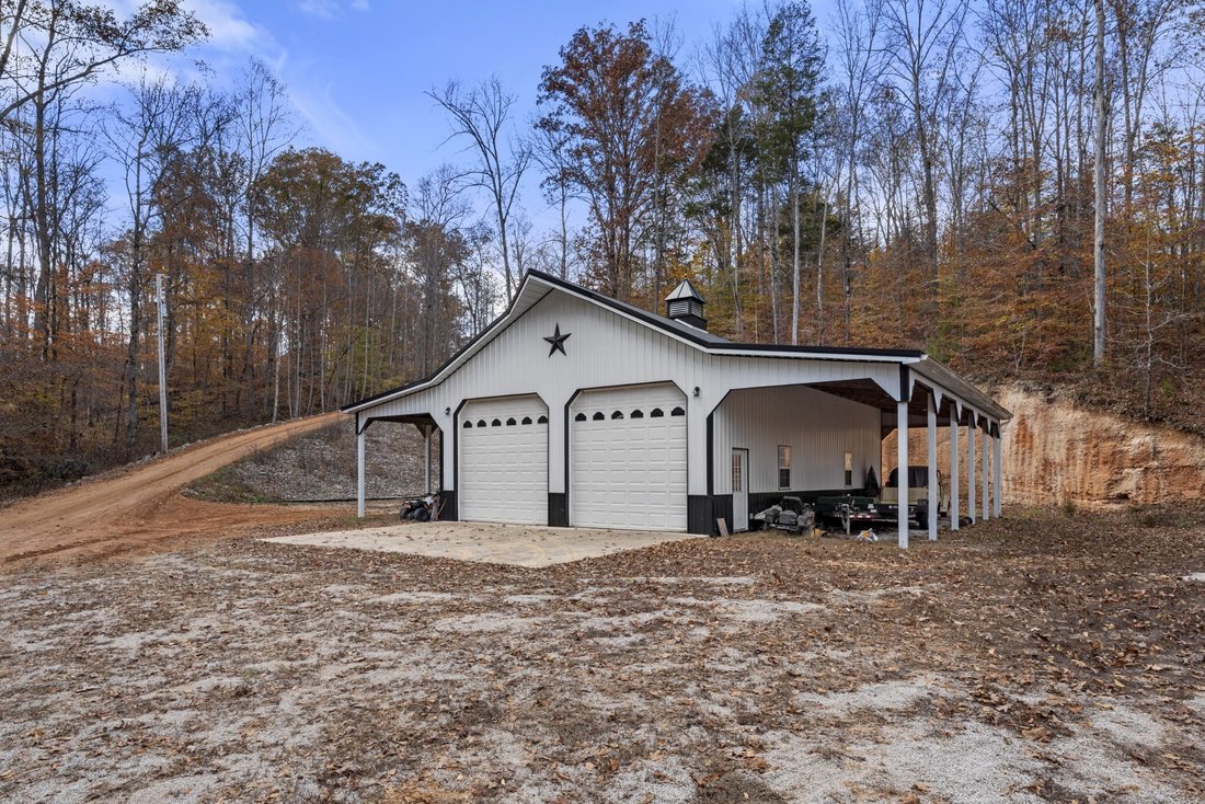 House in Hohenwald, Tennessee, United States 5 - 17683611