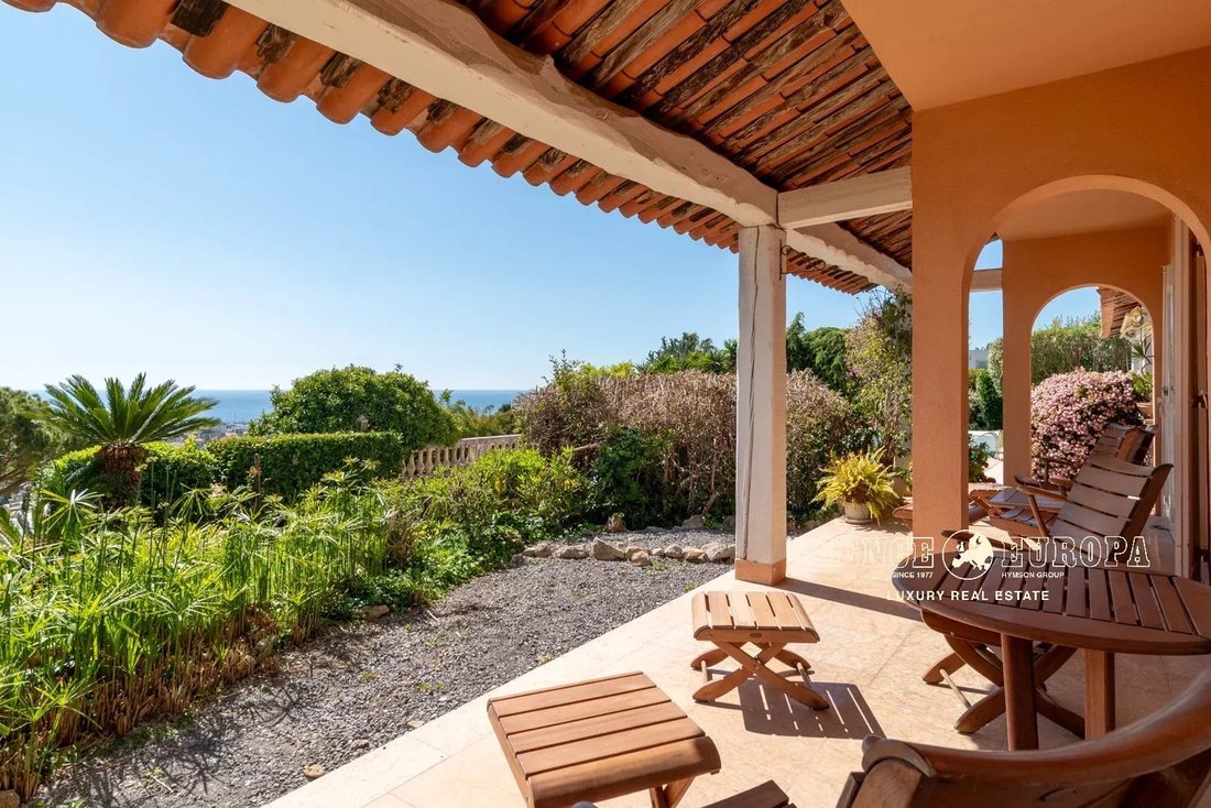 Villa in Gabelle-Courcettes-Les Clos, Vallauris, France 5 - 17684392